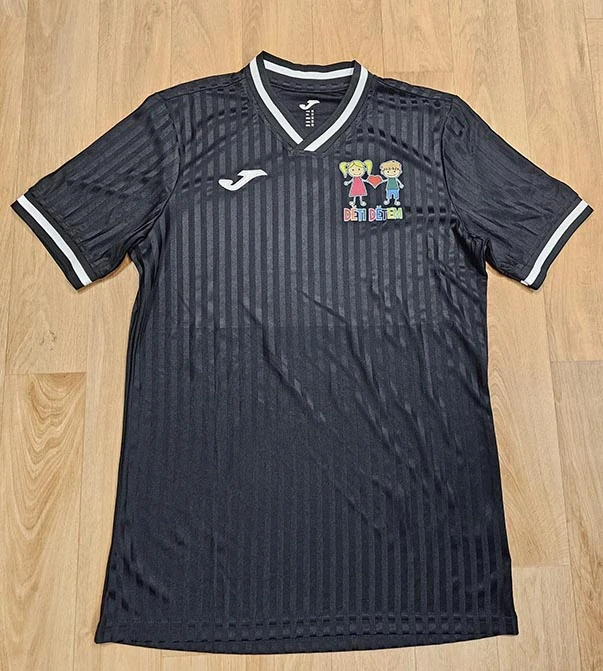 Černé triko Joma
